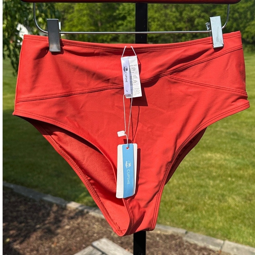 Cupshe Womens High Waisted Bikini Bottom Red Crossover Seam Swim Brief Large NWT
